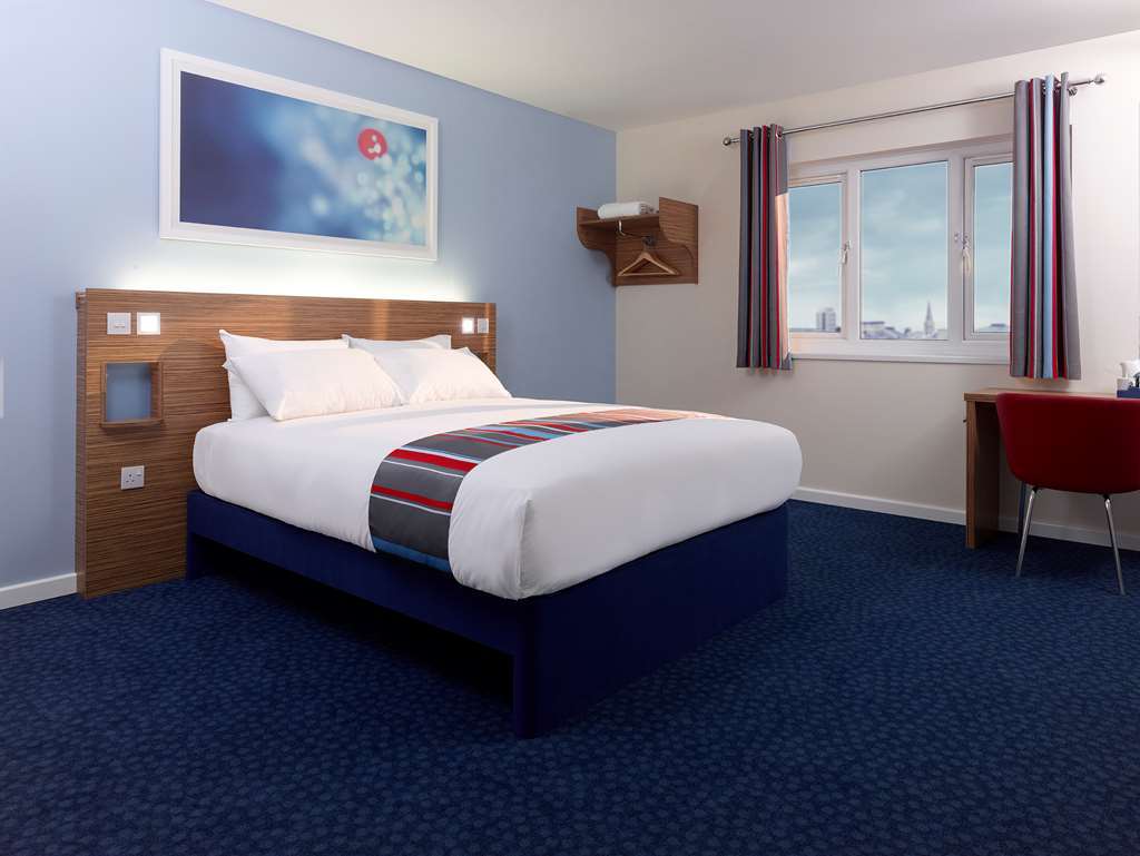 Travelodge Харлоу Номер фото